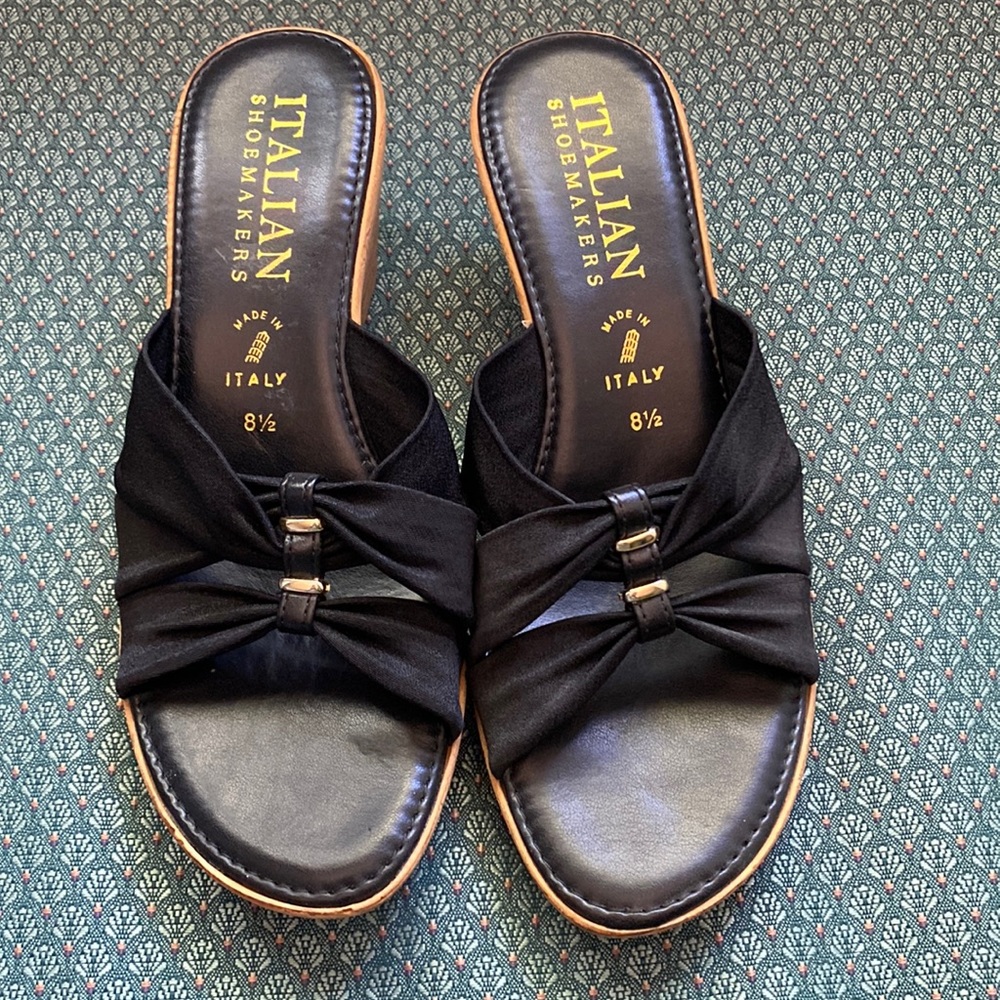 Italian Shoemakers Wedge Shoe